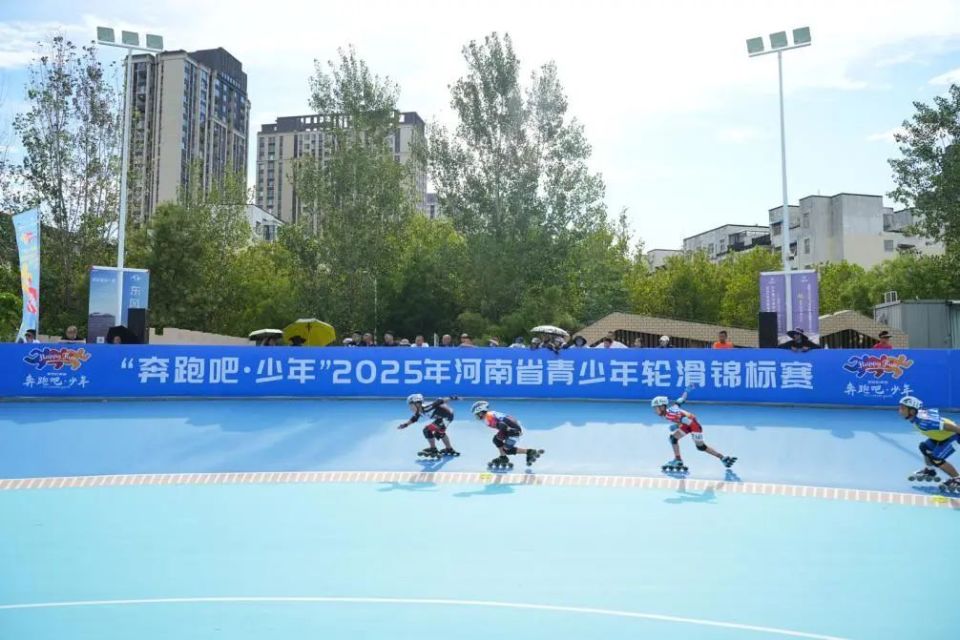 om, 商丘轮滑小, https
